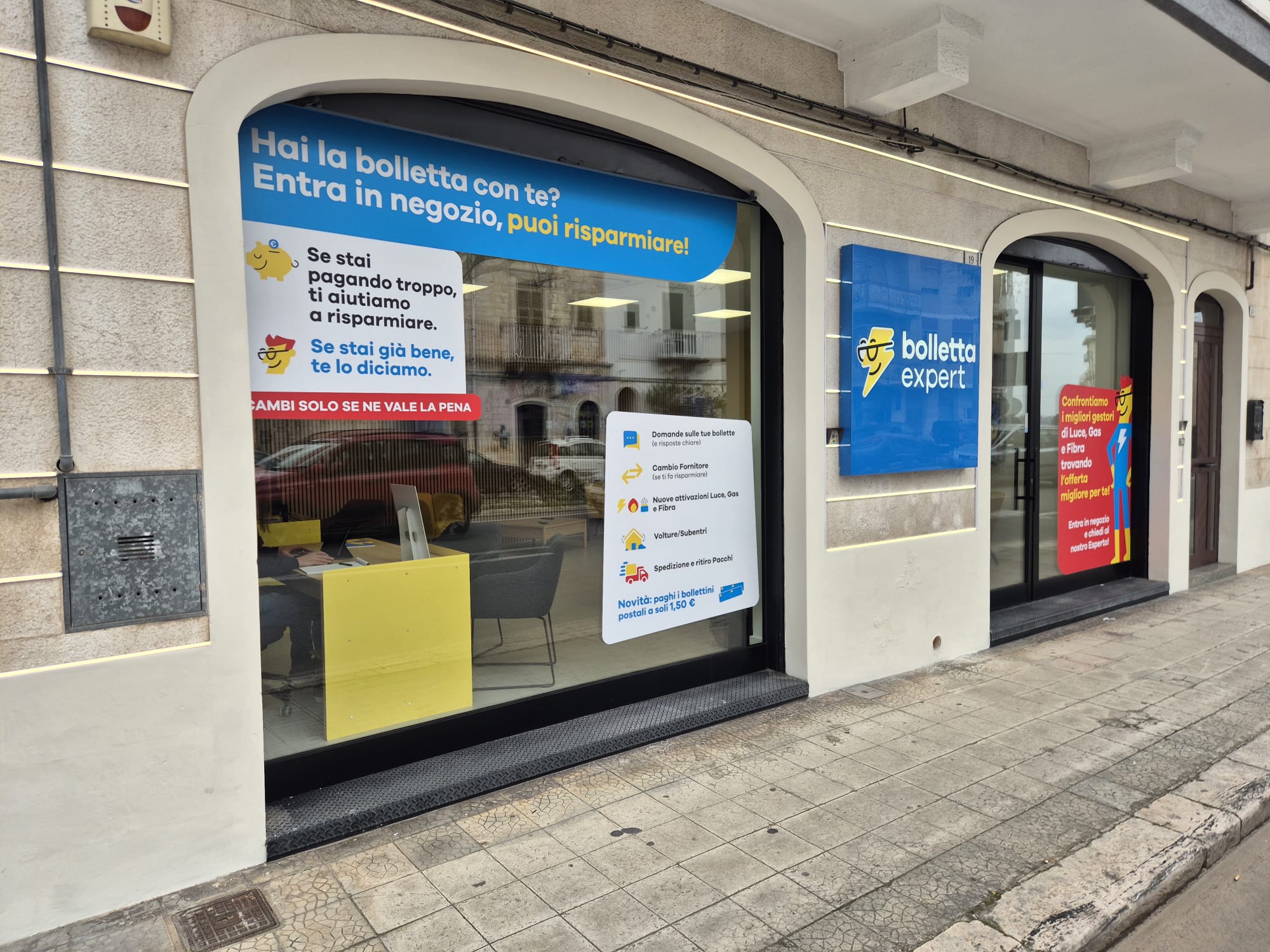 Esterno del punto vendita Bolletta Expert a Locorotondo